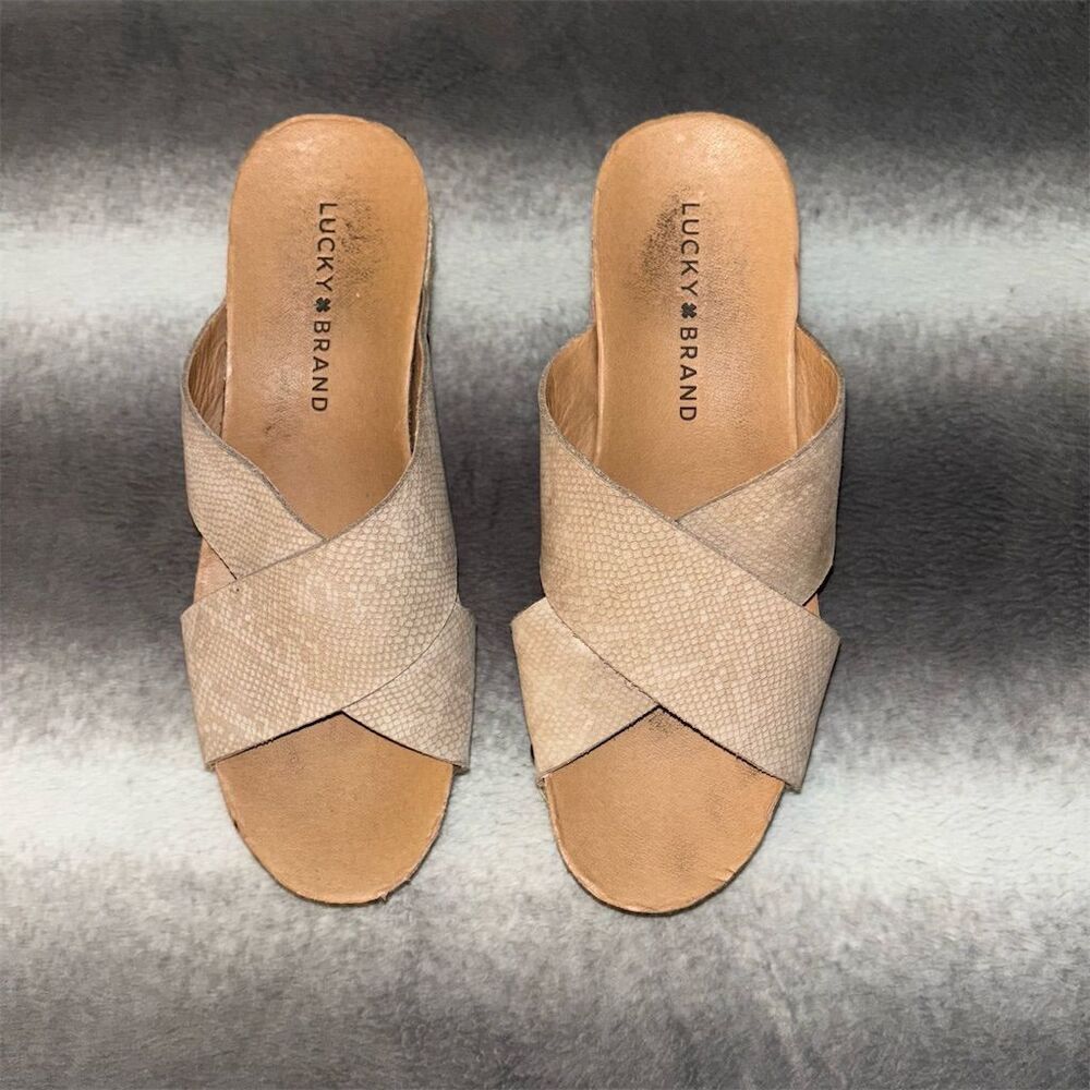 Lucky Brand Women's Neeka Taupe Slide Wedge Sandals Size 7.5M - Picture 7 of 16